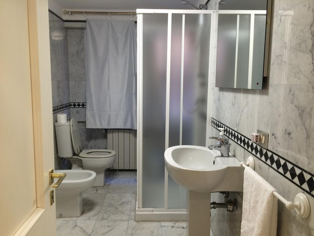 Pisa Rooms For Rent Exterior foto